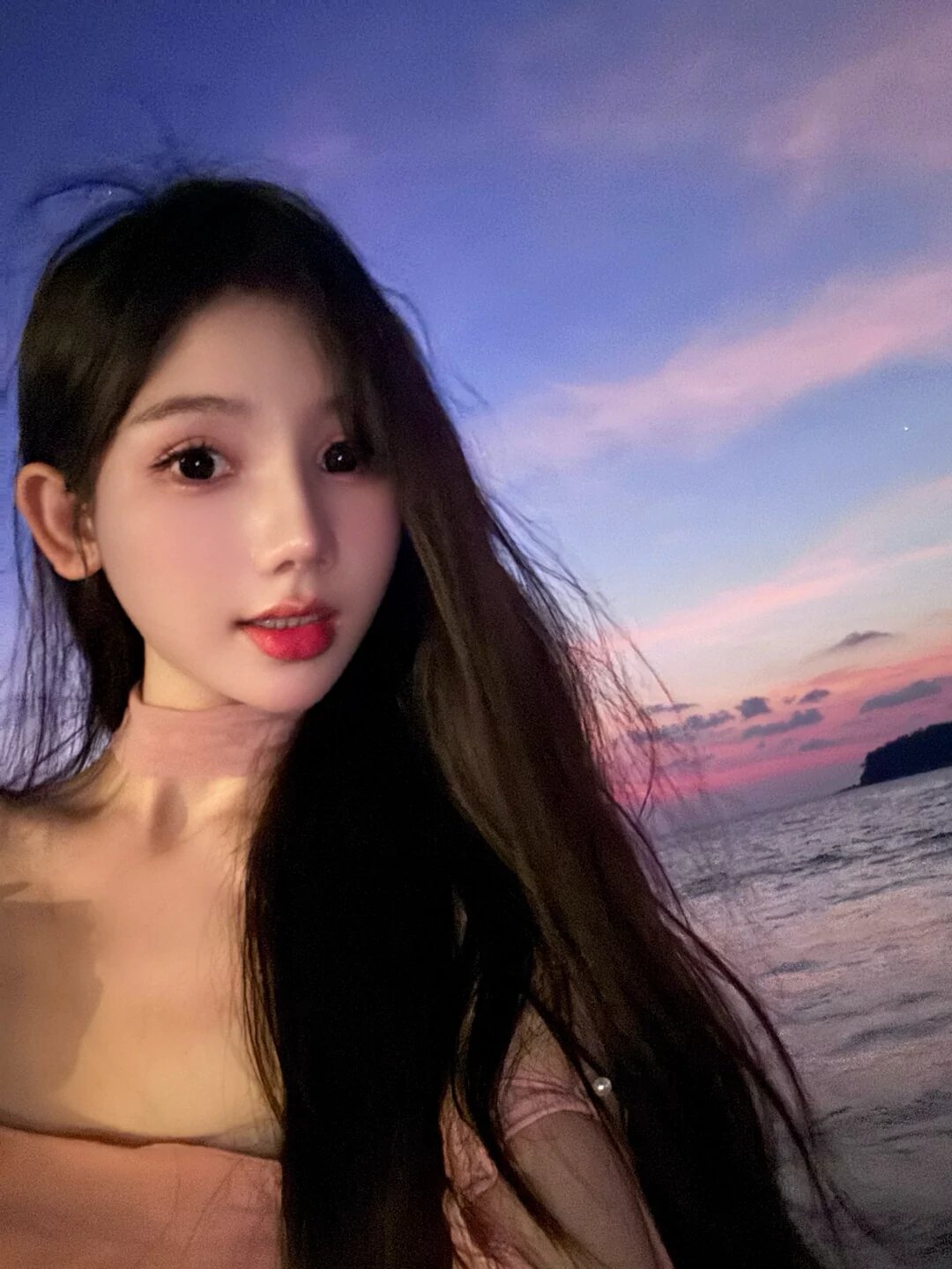 留学生约炮约爱加line:qj98877可上门