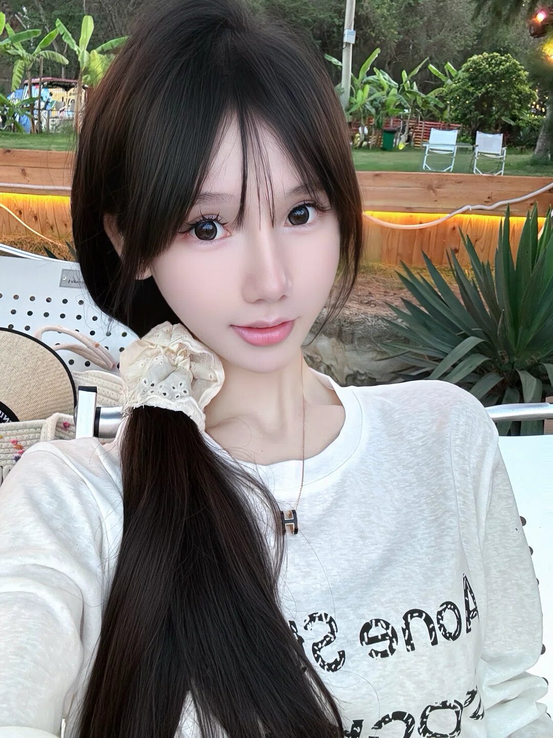 留学生约炮约爱加line：qj98877可上门