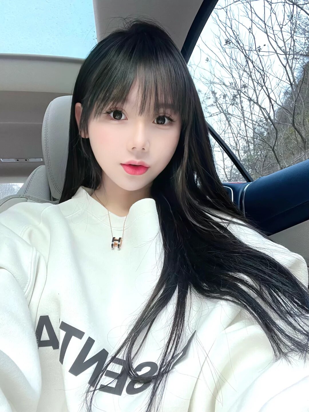 留学生约炮约爱加line:qj98877可上门