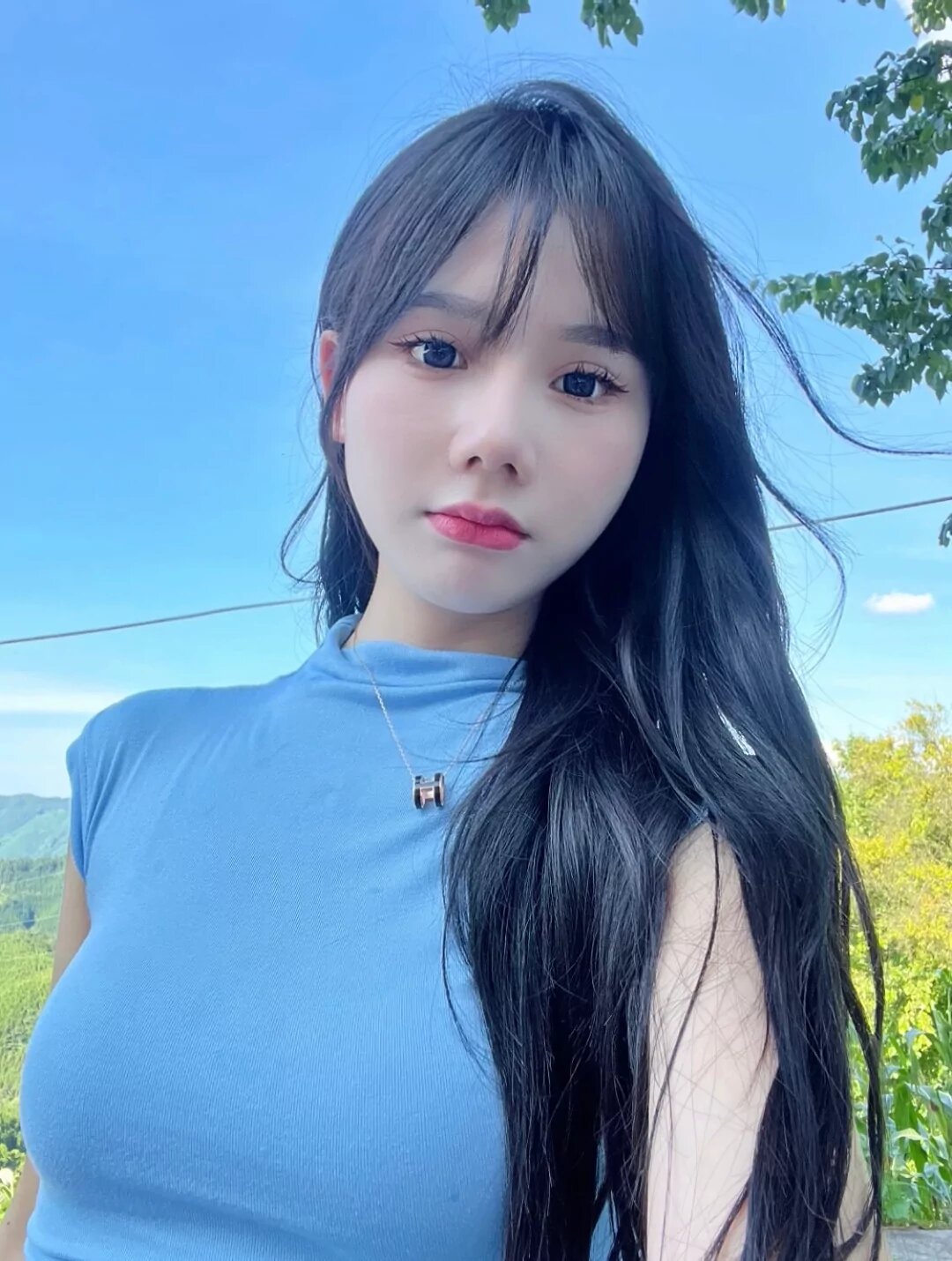 留学生约炮约爱加line:qj98877可上门