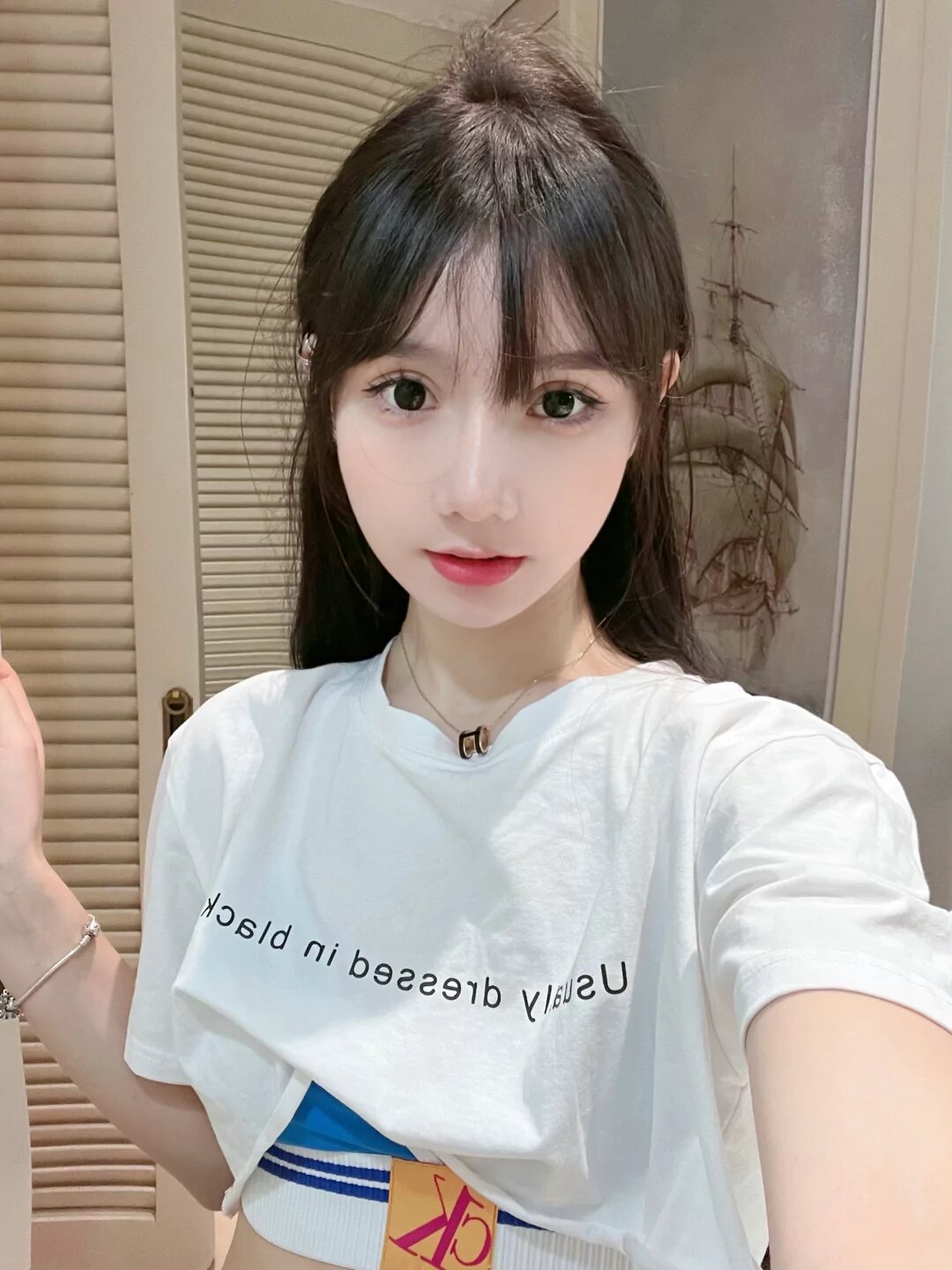 留学生约炮约爱加line:qj98877可上门