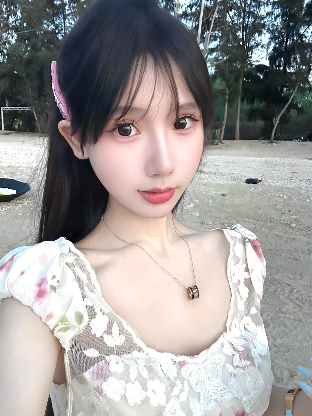 留学生约炮约爱加line：qj98877可上门