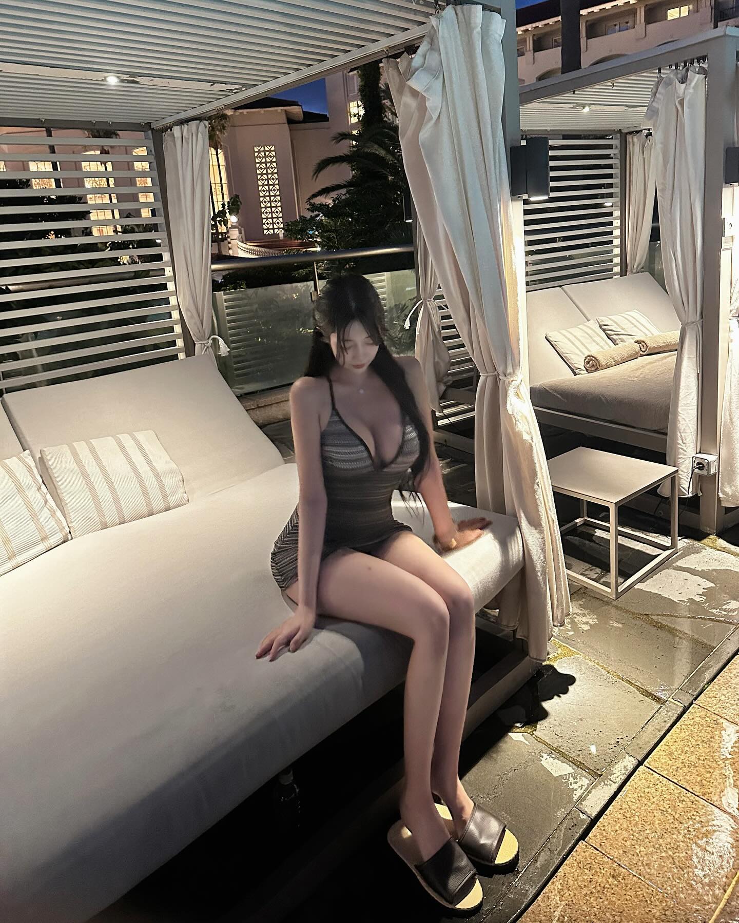 留学生约炮约爱加line:qj98877可上门