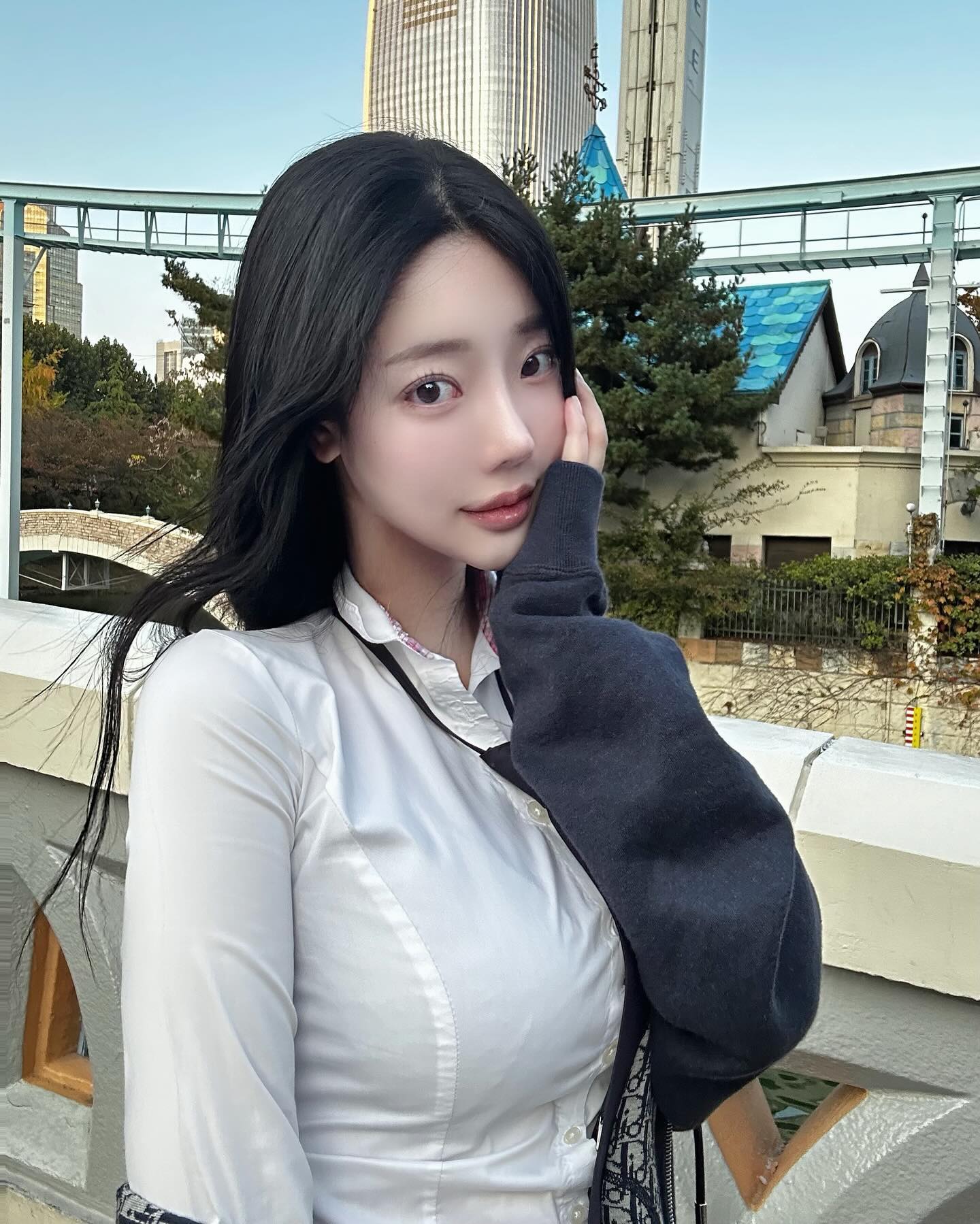 留学生约炮约爱加line:qj98877可上门