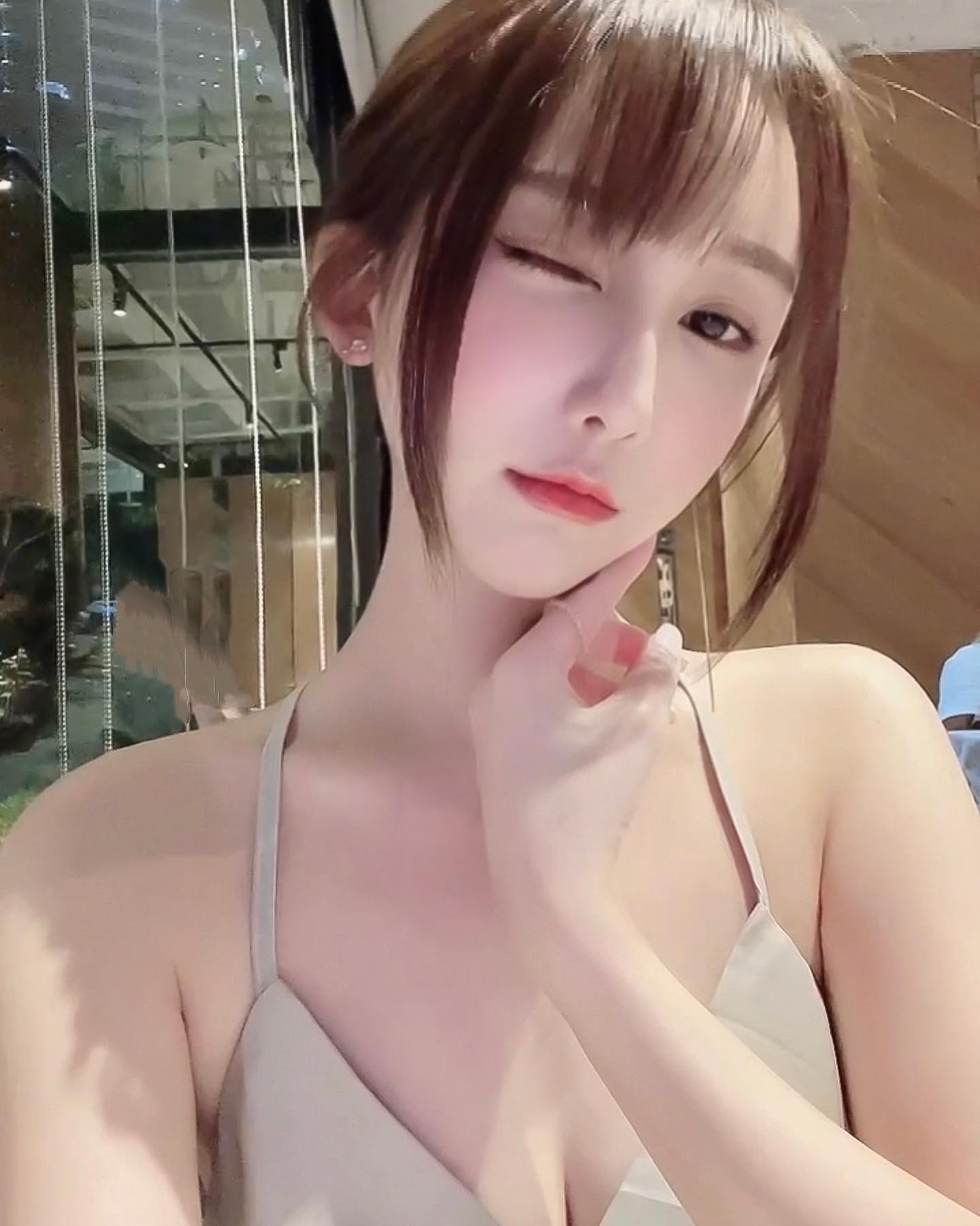 留学生约炮约爱加line：wt8135