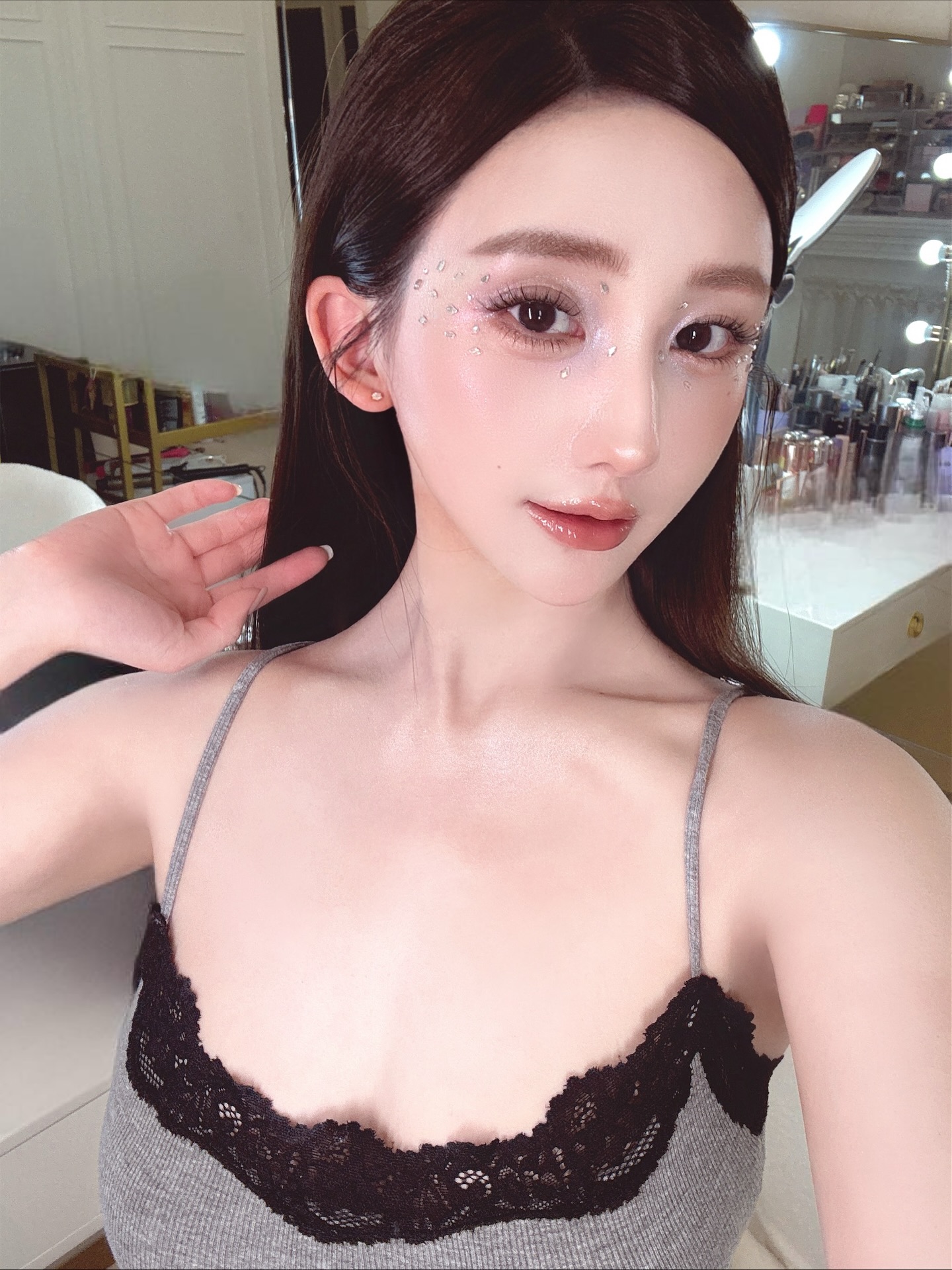 留学生约炮约爱加line：wt8135