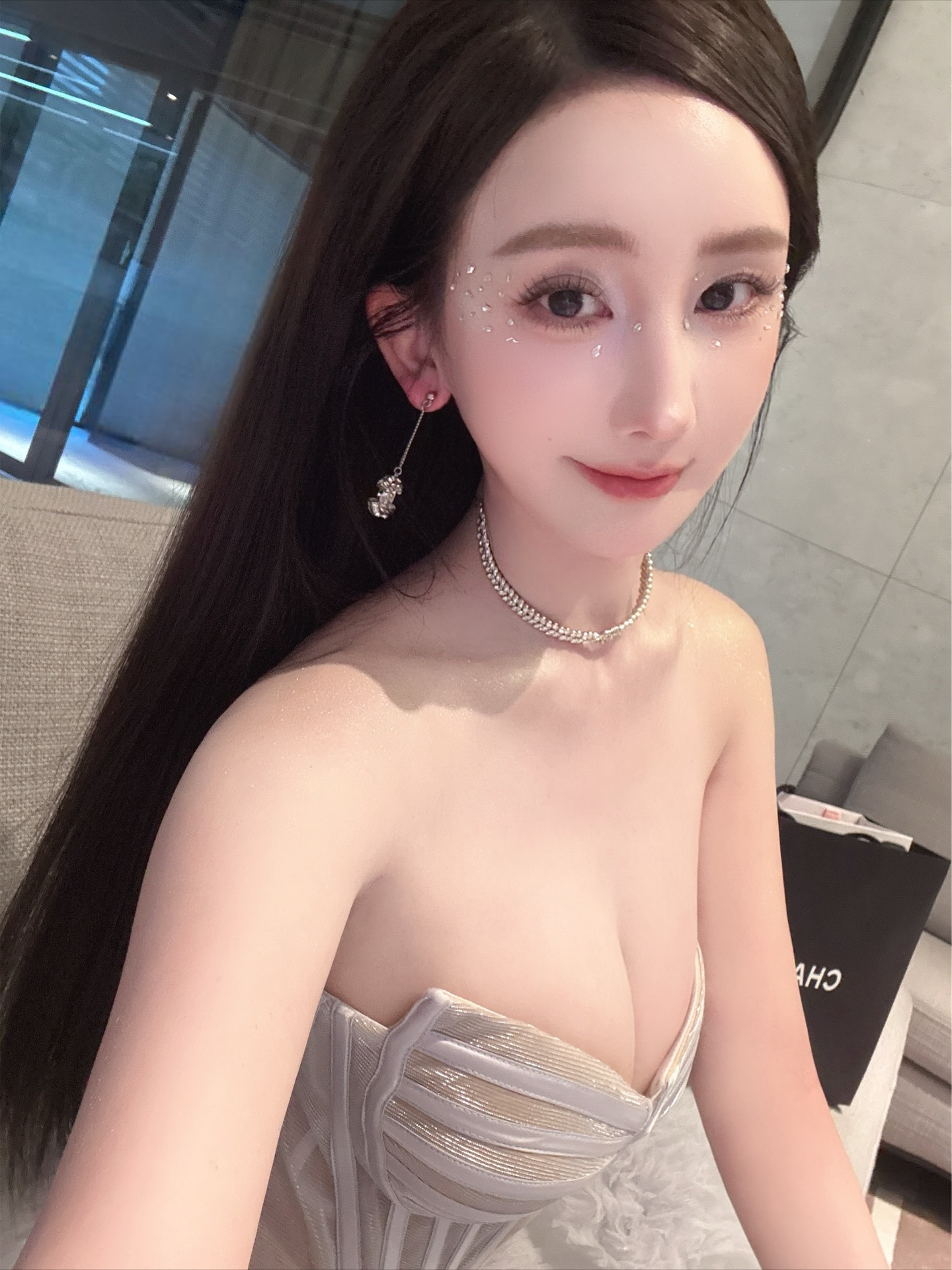 留学生约炮越爱加LINE: wt8135 可上门